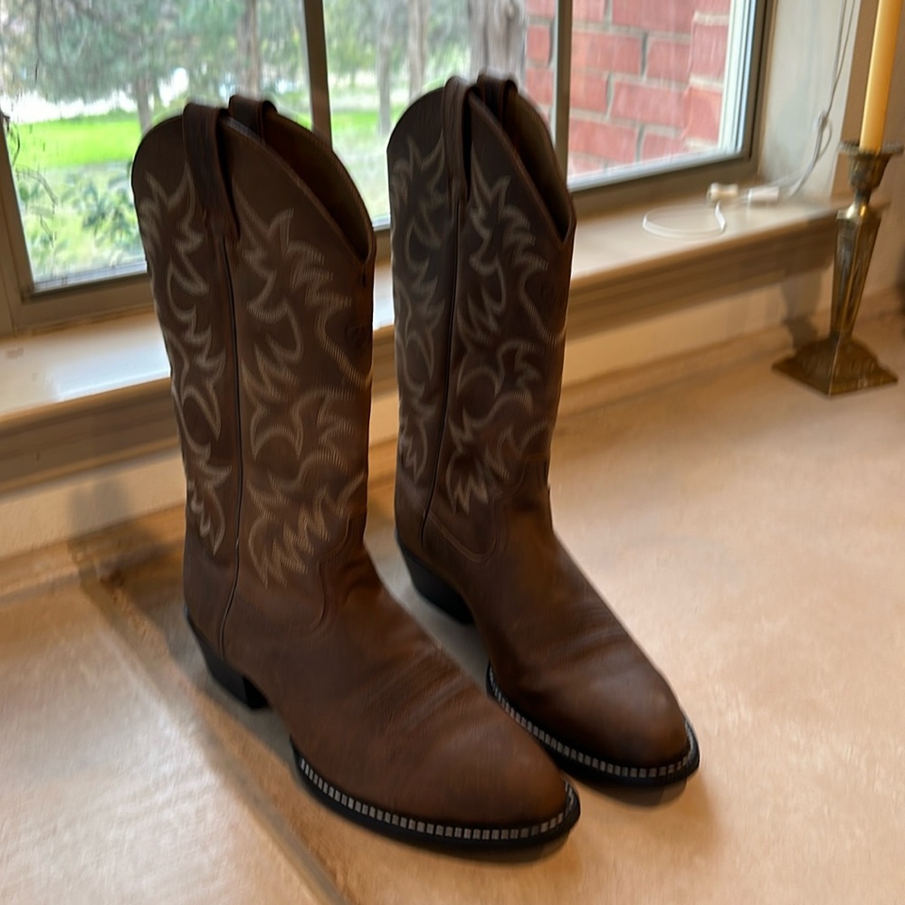 Ariat men’s western boots brown 11.5